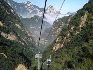 【华山论剑】一日游西上北下陪你同行   赠送：导游陪上西峰、无线车载WIFI